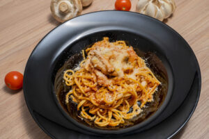 Penne/Spaghete Milaneze